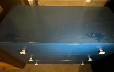Blue 3-drawer dresser
