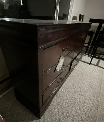 Signature by Ashley Mahogany Buffet