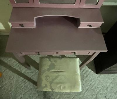 Vanity Make Up Table with bench