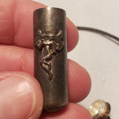Artistic Pins and Pendants (ST-KD)