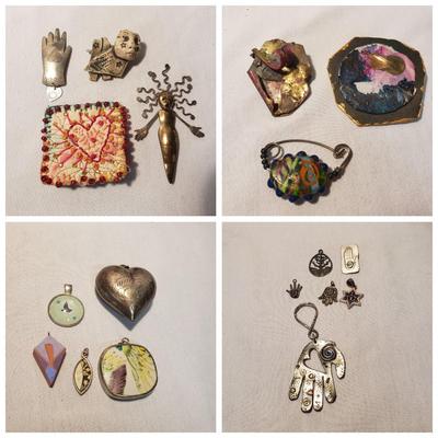 Artistic Pins and Pendants (ST-KD)