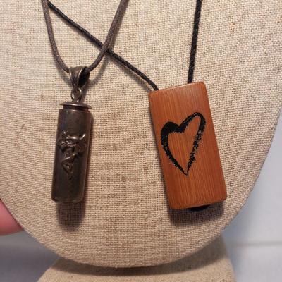 Artistic Pins and Pendants (ST-KD)