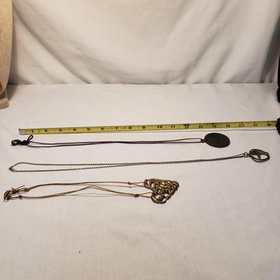 Artistic Pins and Pendants (ST-KD)