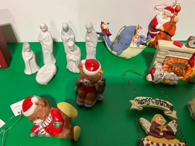 Mix of Vintage Christmas ornaments plus