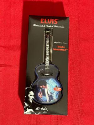 3 ELVIS ILLUMINATED MUSICAL ORNAMENTS