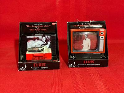 ANIMATED AND ILLUMINATED ELVIS ORNAMENTS