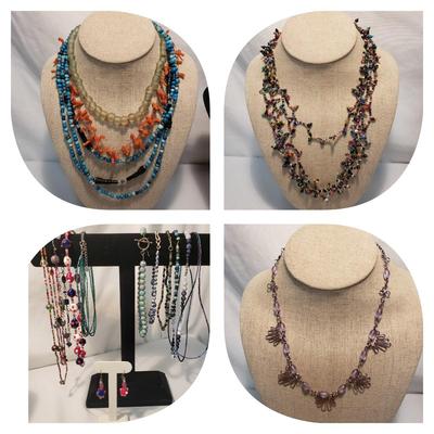 29 Piece Beaded Necklaces and Bracelets (ST-KD)