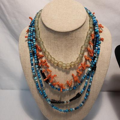 29 Piece Beaded Necklaces and Bracelets (ST-KD)