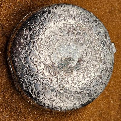 Silvertone Compact