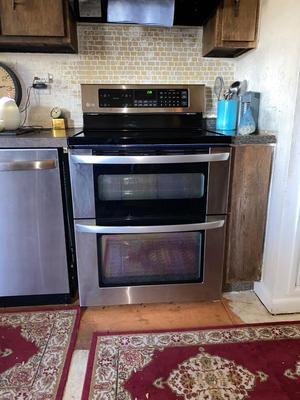 LG ELECTRIC DOUBLE OVEN RANGE