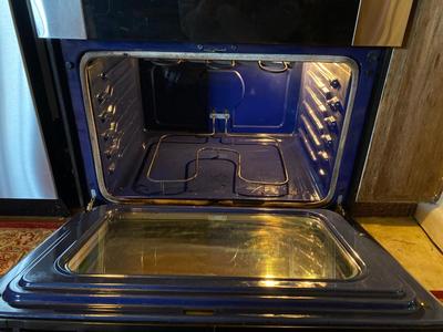 LG ELECTRIC DOUBLE OVEN RANGE