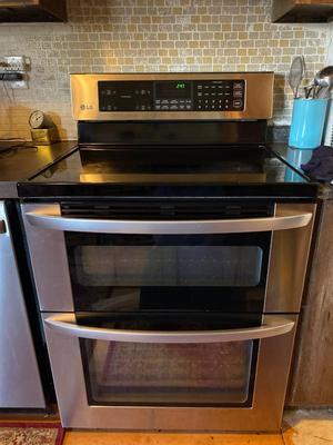 LG ELECTRIC DOUBLE OVEN RANGE