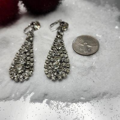 Rhinestone Dangle earrings