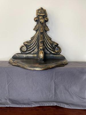 Wooden Carved Wooden Decorative Shelf