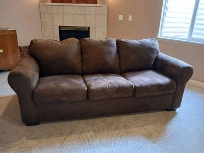 United Furniture Industries Suede like full sized sofa couch