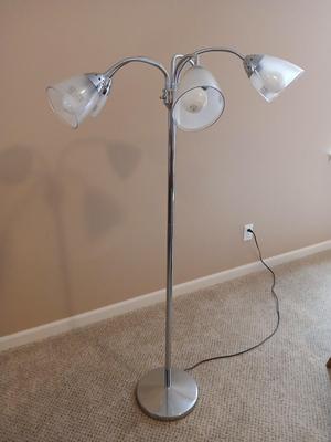 Chrome Portable Luminaire Lamp adjustable lights 57"