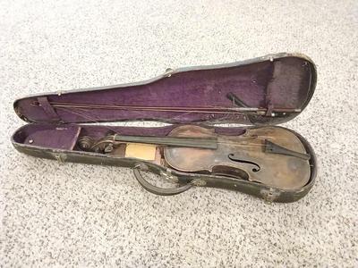 Antique Violin fiddle Amati, Peslini 1820 marked inside - Joh Bapt Schweitzer VIOLIN H Amati Pestini