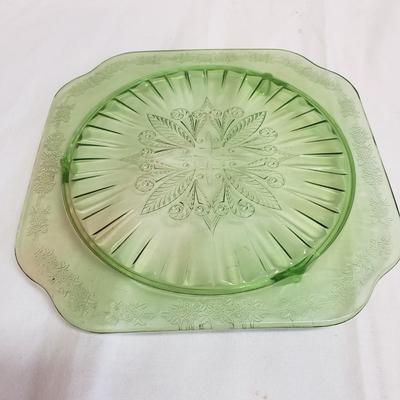 Green/Clear Glass-Kelloggs Measuring Cup, T&S Measuring Cup and More (LR-KD)