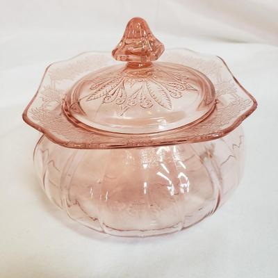 Elegant Vintage Pink Glass Collection (LR-KD)