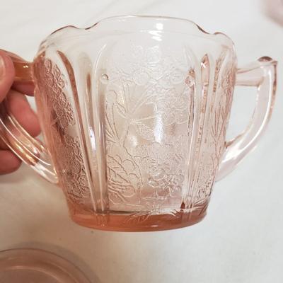 Elegant Vintage Pink Glass Collection (LR-KD)