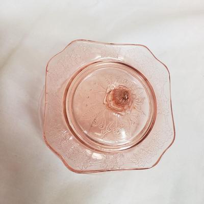 Elegant Vintage Pink Glass Collection (LR-KD)
