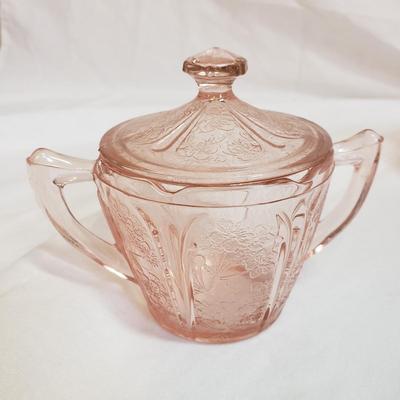 Elegant Vintage Pink Glass Collection (LR-KD)