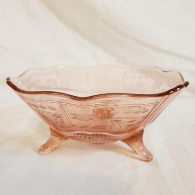 Elegant Vintage Pink Glass Collection (LR-KD)