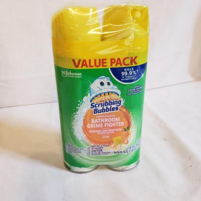 Unopened Cleaning Supplies and Tools (LR-KD)