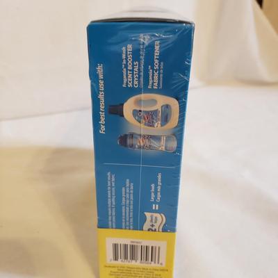 Unopened Cleaning Supplies and Tools (LR-KD)