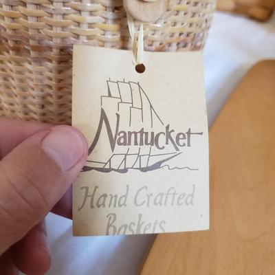 Longaberger Collectibles and More (LR-KD)