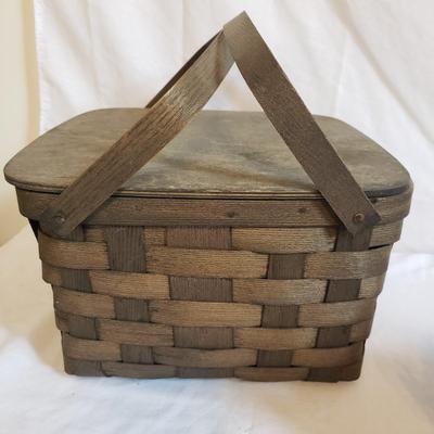 Longaberger Collectibles and More (LR-KD)