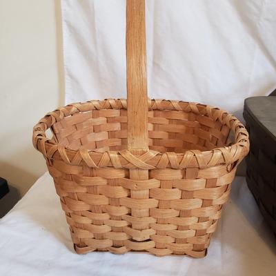 Longaberger Collectibles and More (LR-KD)