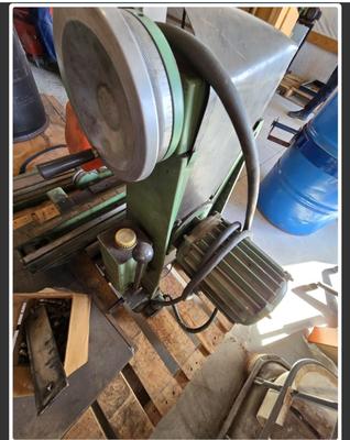 Industrial grinder