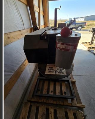 Tire tread cutter