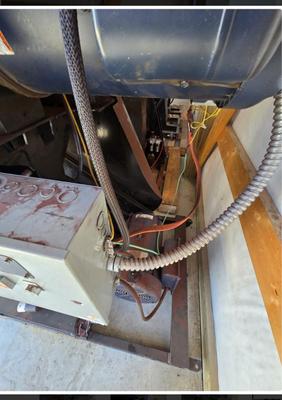Tire sidewall chipper