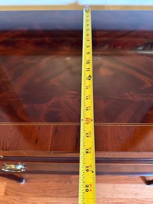 Hekman Mahogany Inlaid Bowfront Sideboard Buffet