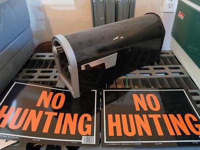 US Postal service Mailbox with two tin No hunting signs