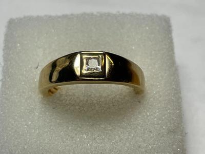 Vintage D'Joy Designer Gold-tone Over Sterling Silver .925 Fashion Ring Size-7 in Very Good Preowned Condition as Pic'd.