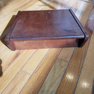 Adjustable Easel, Lap Boards and TV Tray (S-KD)