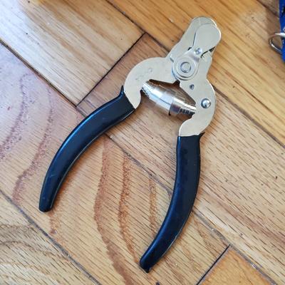 Homeika Dog Grooming Vacuum, Dog Leashes, Coat and More (S-KD)