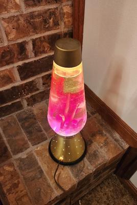 Lot #13 Way Cool Vintage Lava Lamp - WORKS