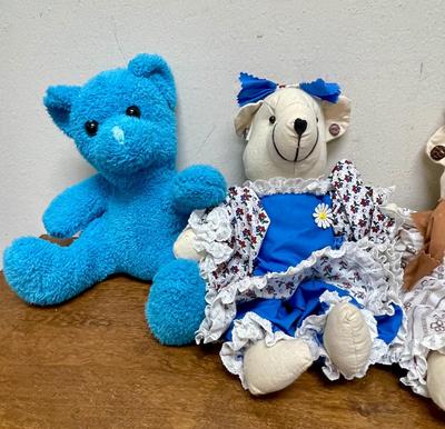 Lot of 5 Stuffed Animals Girl Scouts Collectibles