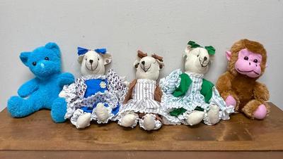 Lot of 5 Stuffed Animals Girl Scouts Collectibles