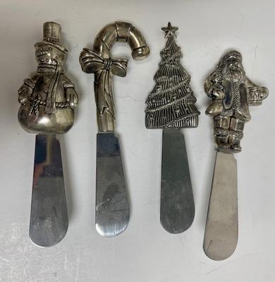 Wallace Silverplate Christmas Holiday Collectible Spreaders