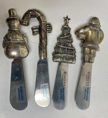 Wallace Silverplate Christmas Holiday Collectible Spreaders