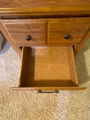 2 DRAWER NIGHT STAND