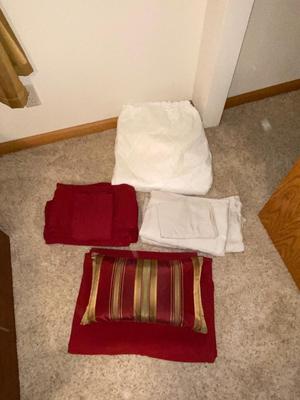 TWIN SIZE BEDDING