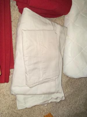 TWIN SIZE BEDDING