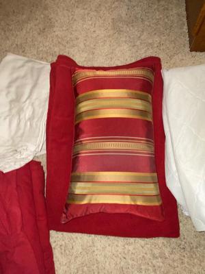 TWIN SIZE FLANNEL AND COTTEN SHESTS & SHEETS MATTRESS PAD AND BLANKET
