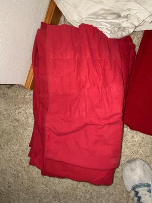 TWIN SIZE FLANNEL AND COTTEN SHESTS & SHEETS MATTRESS PAD AND BLANKET